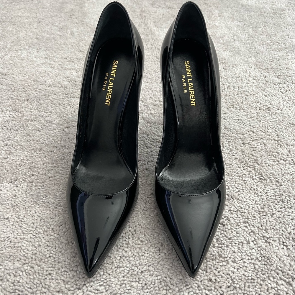 Saint Laurent Black Patent Leather Pumps NWT Size 41